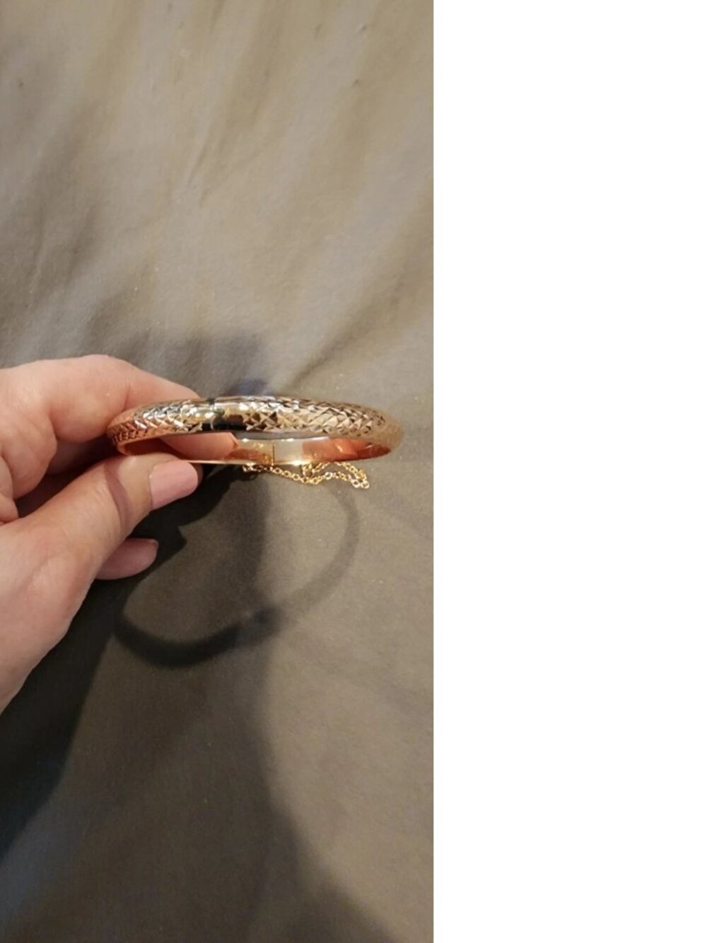 18k Rose Gold Over Sterling Silver Diamond Cut Hinged Bangle Bracelet 7 In